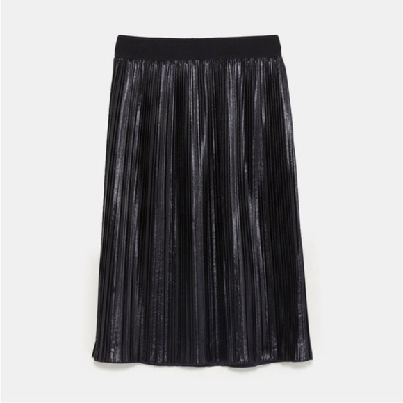 ZARA Faux Leather Pleated Midi Skirt - Picture 5 of 8